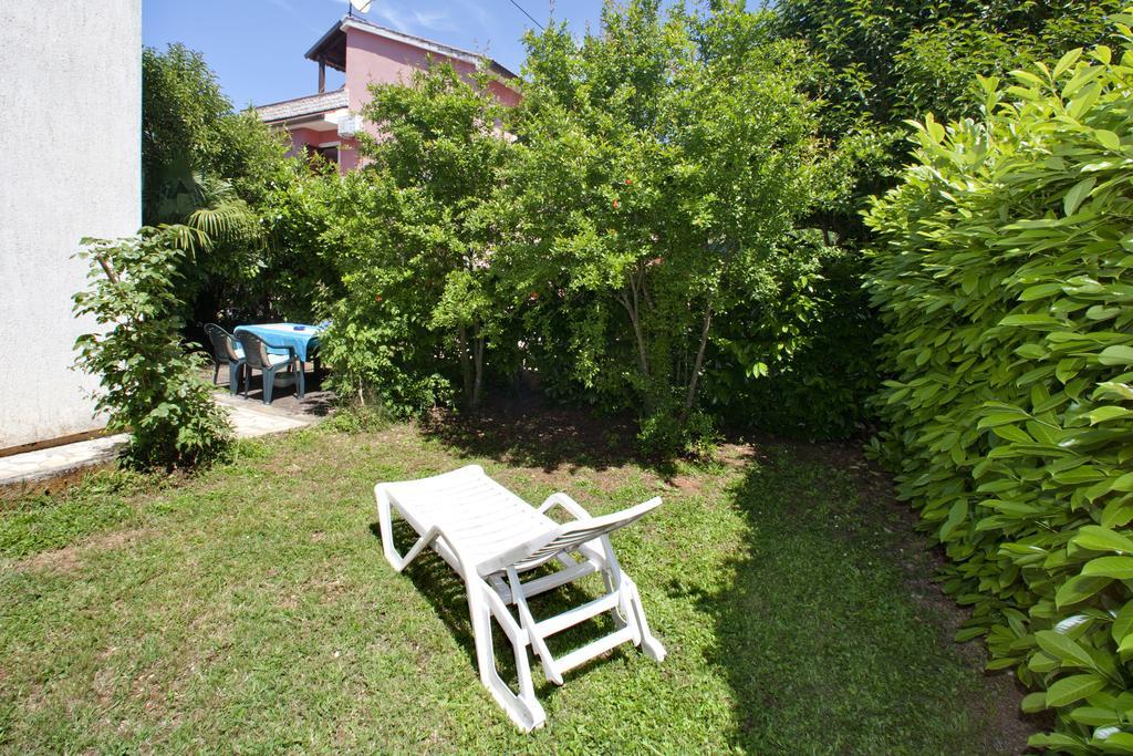 פורץ Apartments Mladenka חדר תמונה